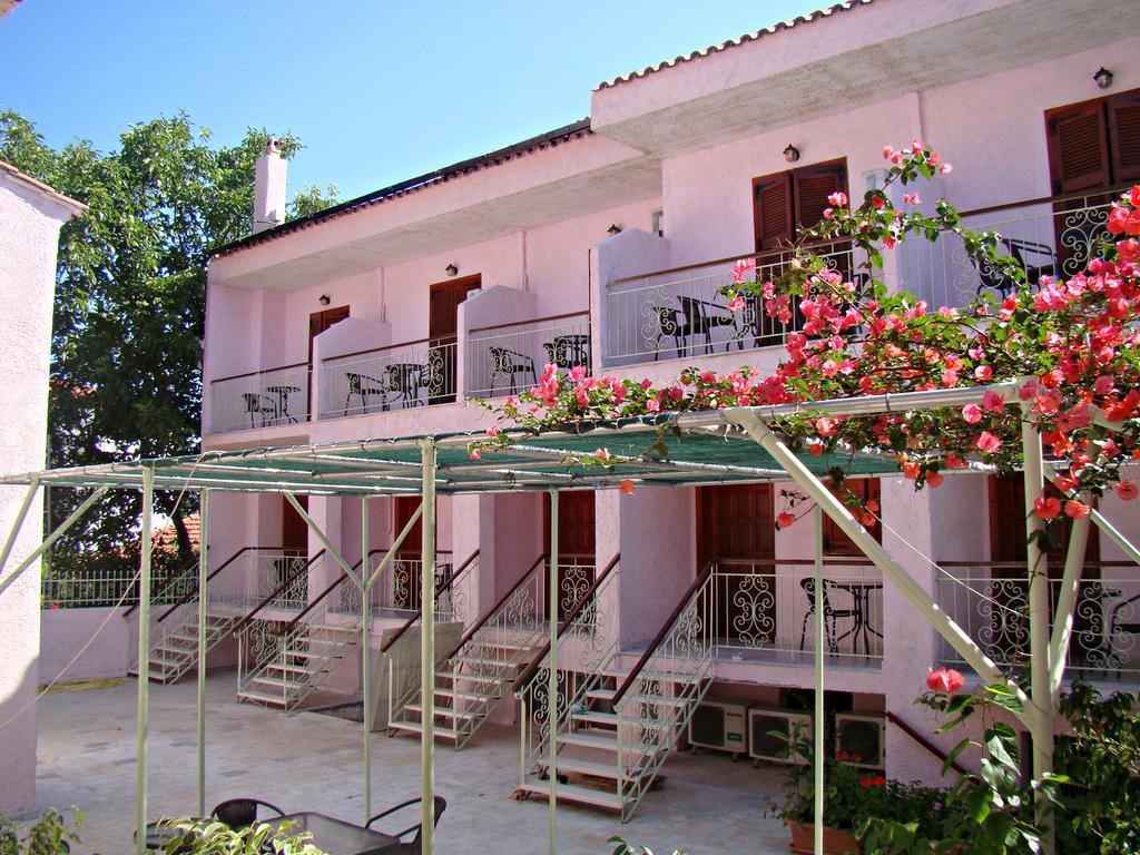 Kristi Apartment Poros  Екстериор снимка