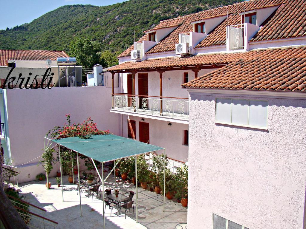 Kristi Apartment Poros  Екстериор снимка
