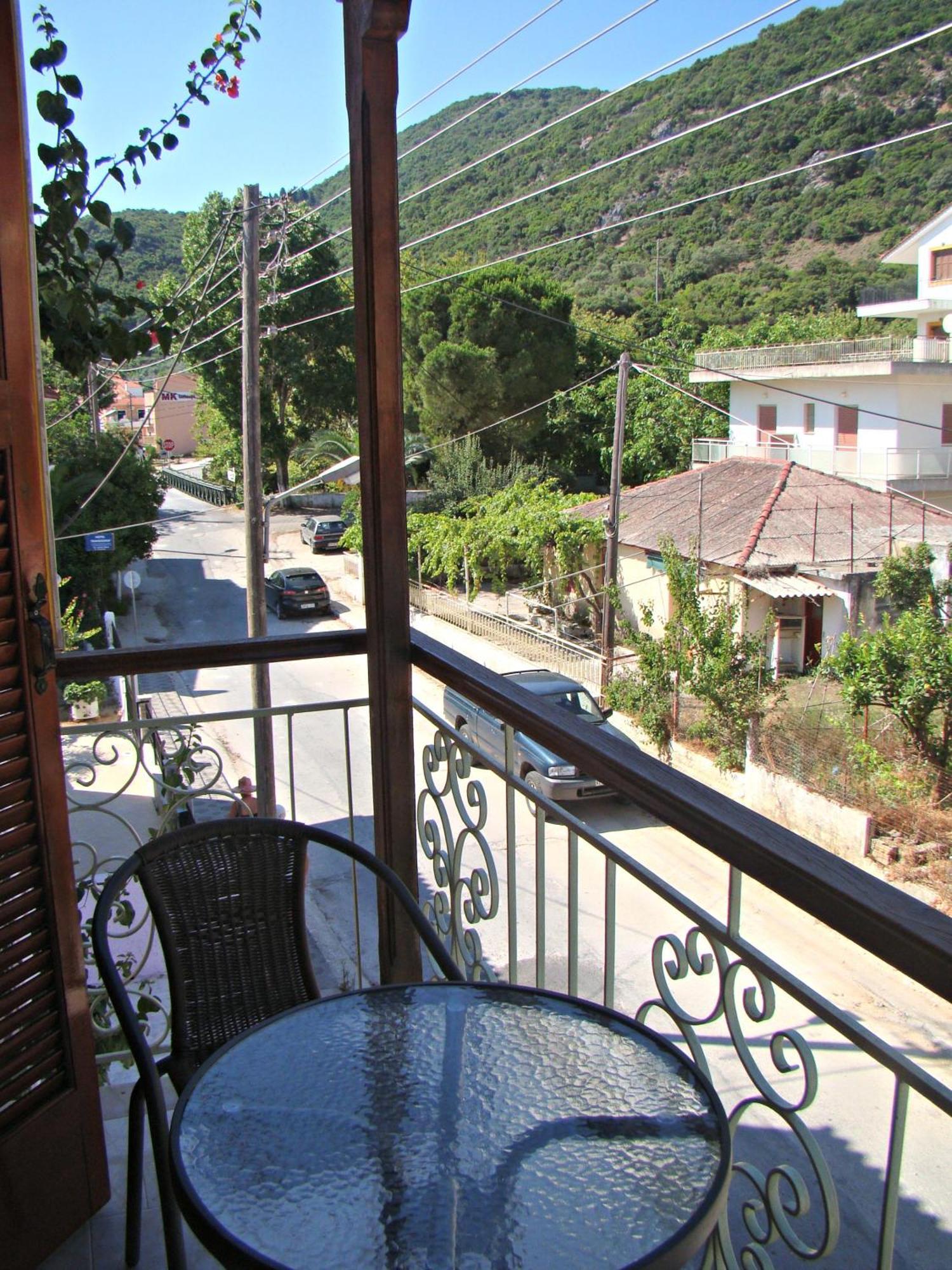 Kristi Apartment Poros  Стая снимка
